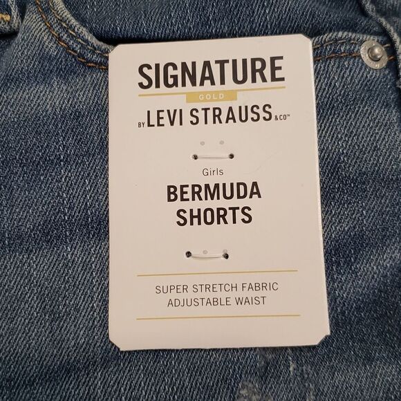 NWT Girls Signature Levi's GOLD Cuffed Bermuda Shorts Sz 6 - Picture 4 of 9